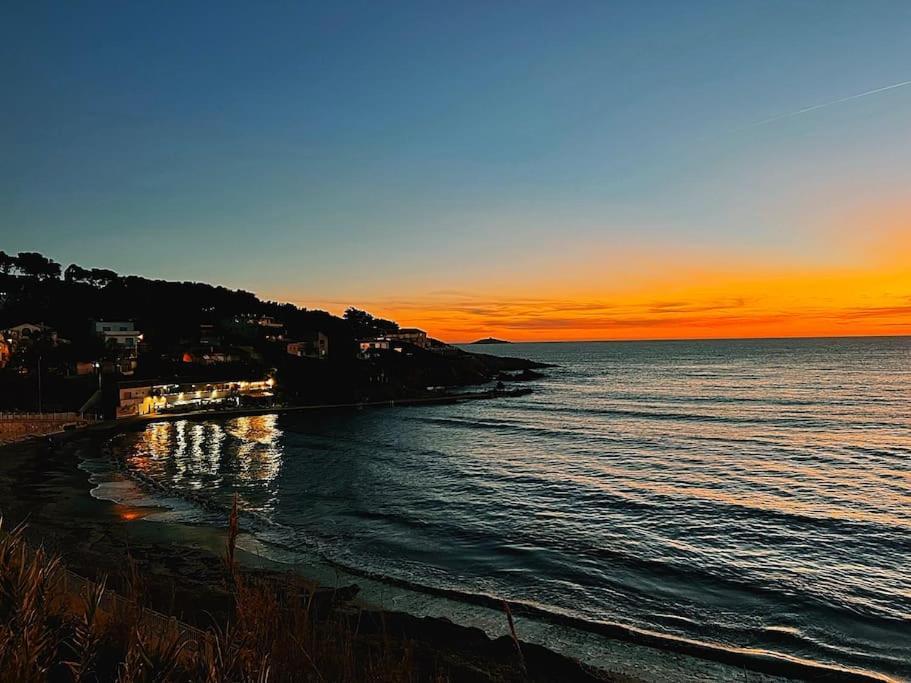 Escapade Au Coeur De Sanary Apartment ภายนอก รูปภาพ