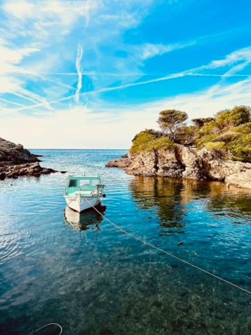 Escapade Au Coeur De Sanary Apartment ภายนอก รูปภาพ