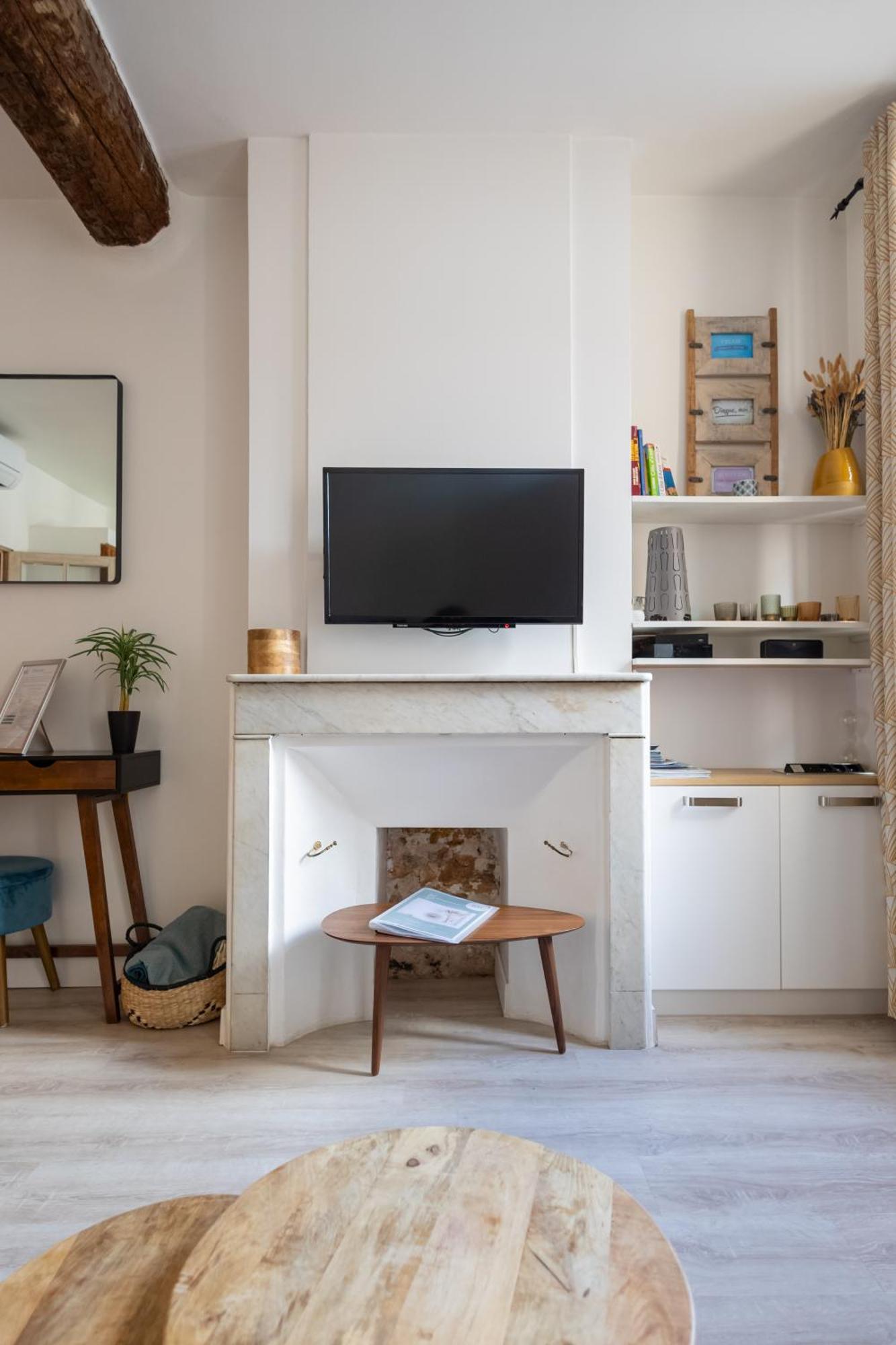 Escapade Au Coeur De Sanary Apartment ภายนอก รูปภาพ